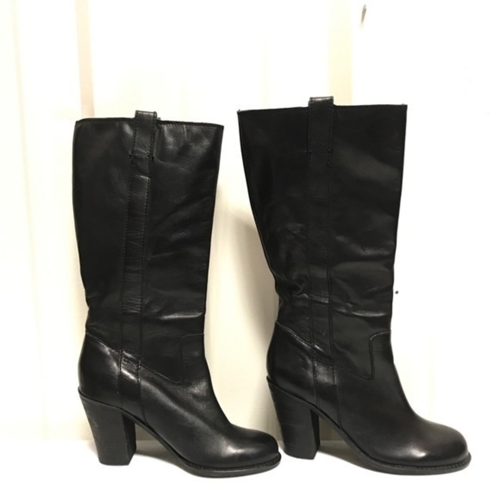 Lucky Brand LK-Maidie Pull on Boots
